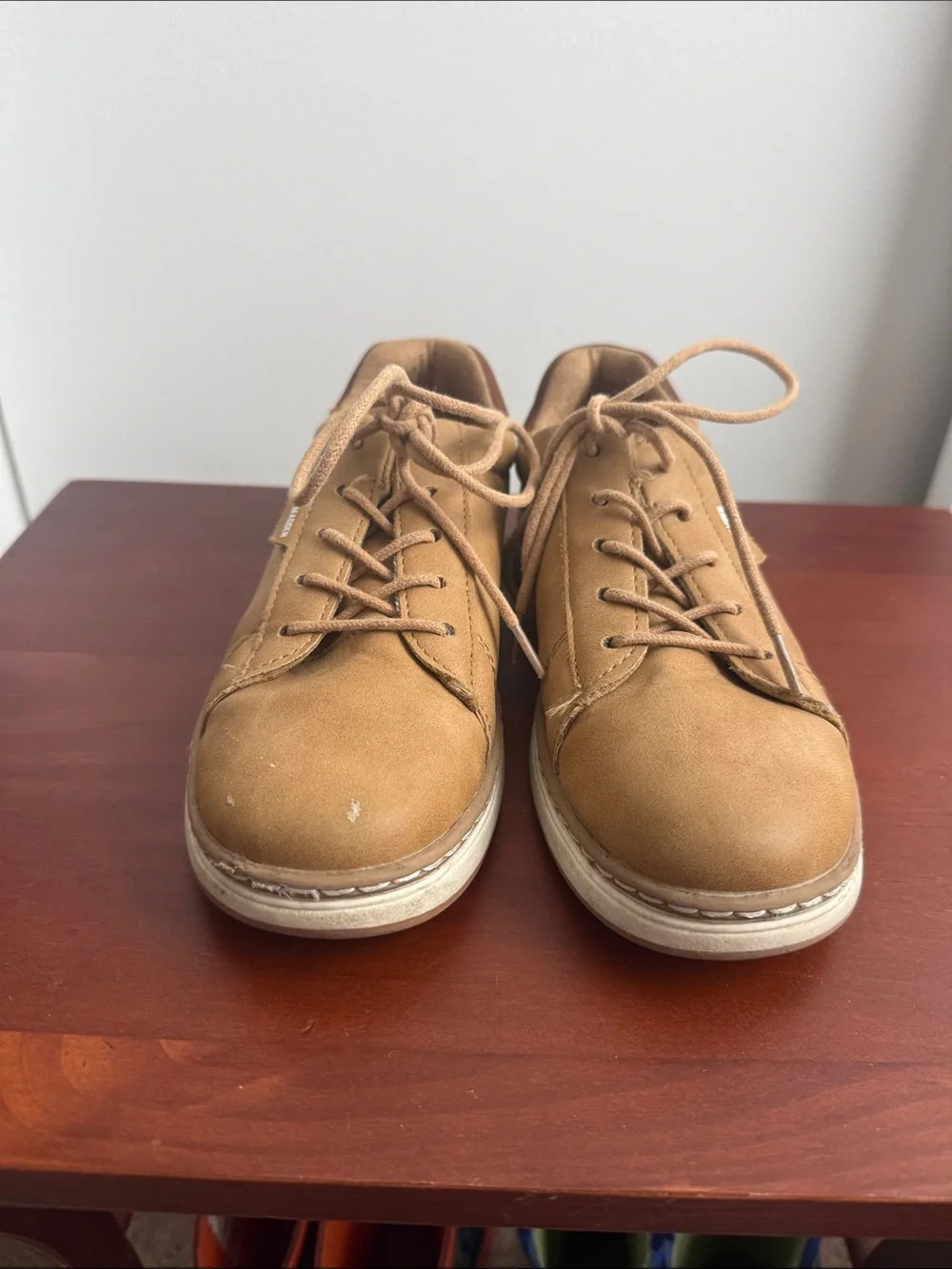 Steve Madden Kids Tan Lace-Up Dress Sneakers